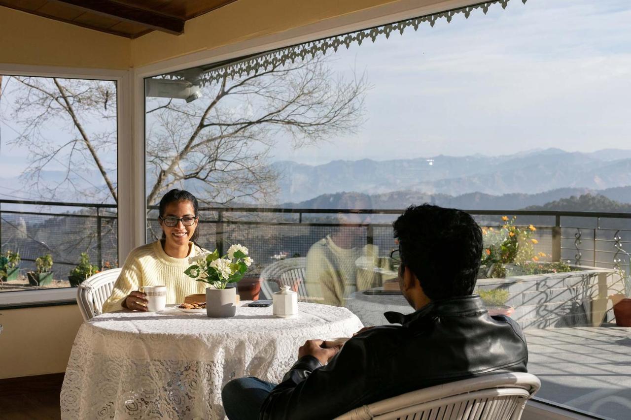 Stayvista At Springfield With Bonfire Kasauli Zewnętrze zdjęcie