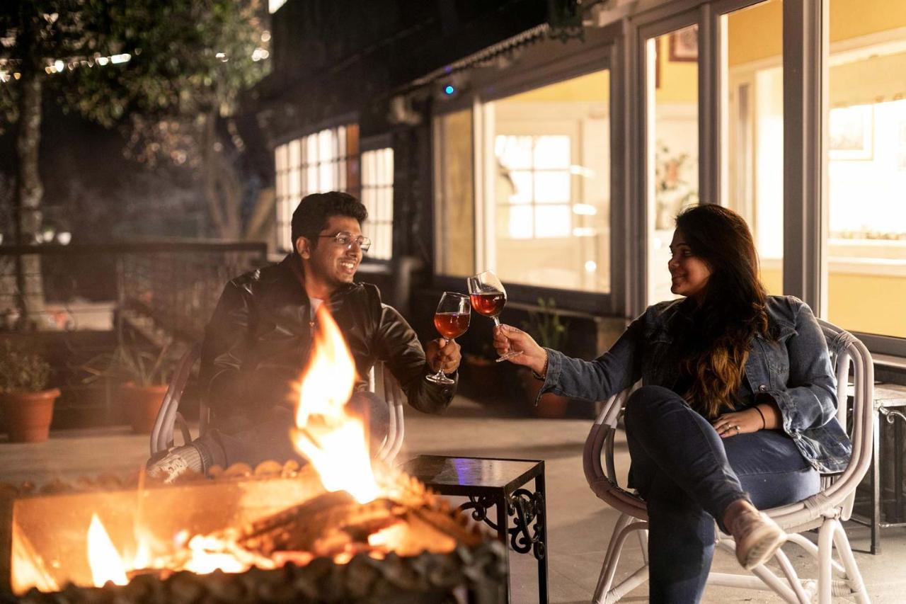 Stayvista At Springfield With Bonfire Kasauli Zewnętrze zdjęcie